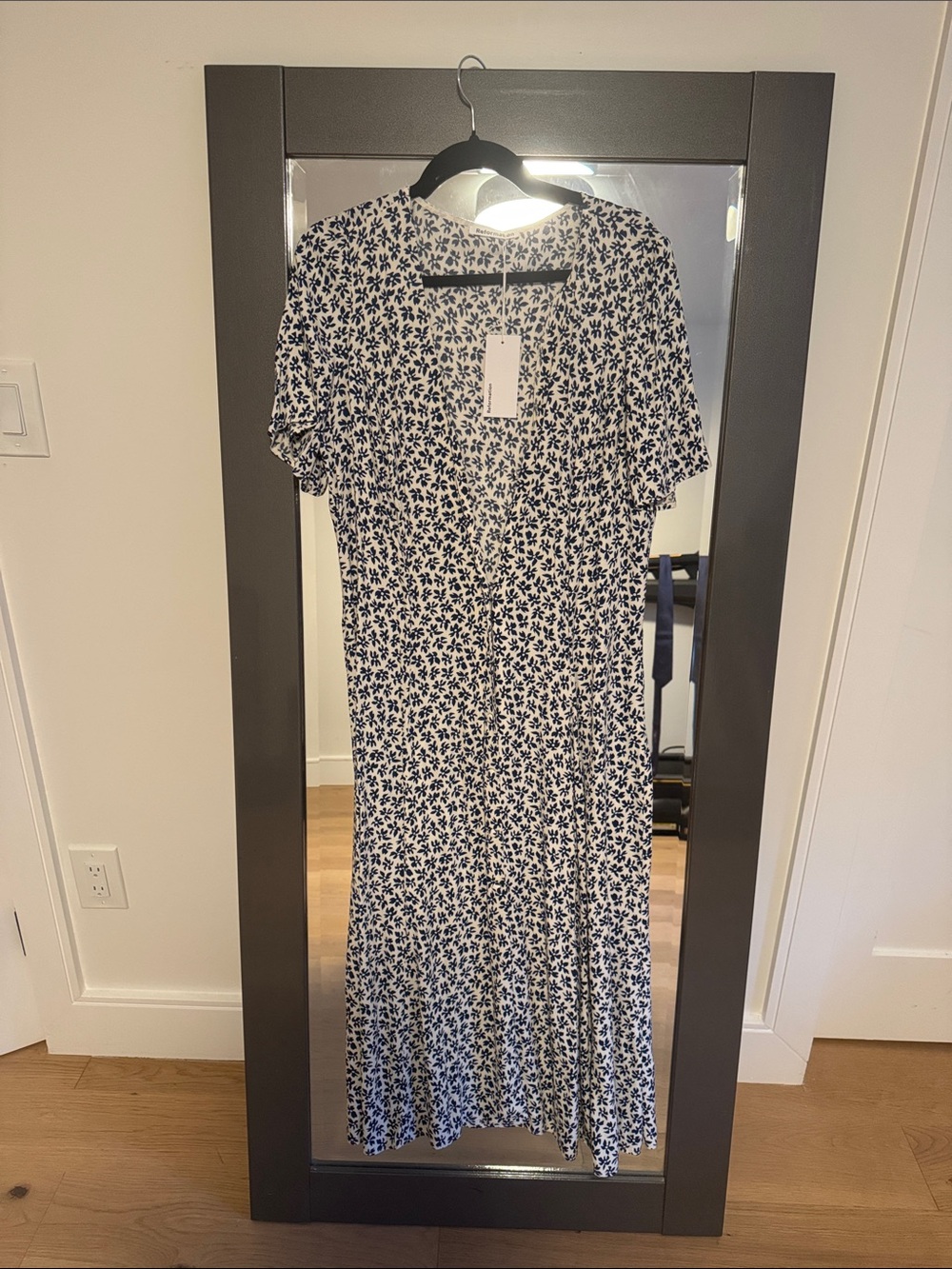 Reformation White and Navy Floral Midi Dress